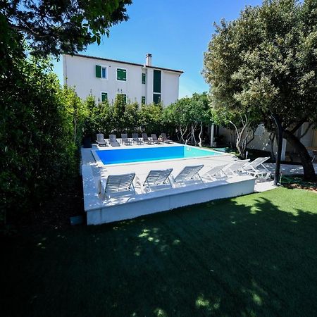 Apartments Dvori נובליה מראה חיצוני תמונה