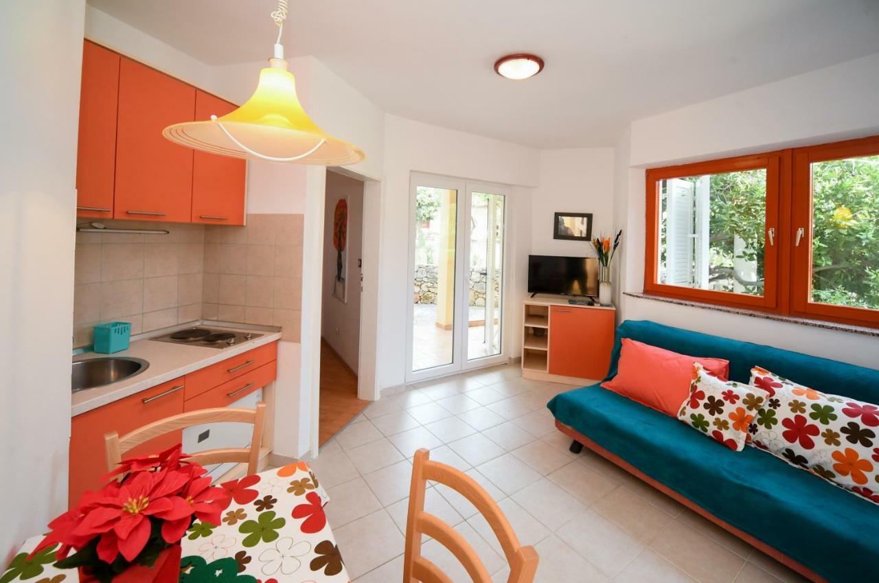 Apartments Dvori נובליה מראה חיצוני תמונה