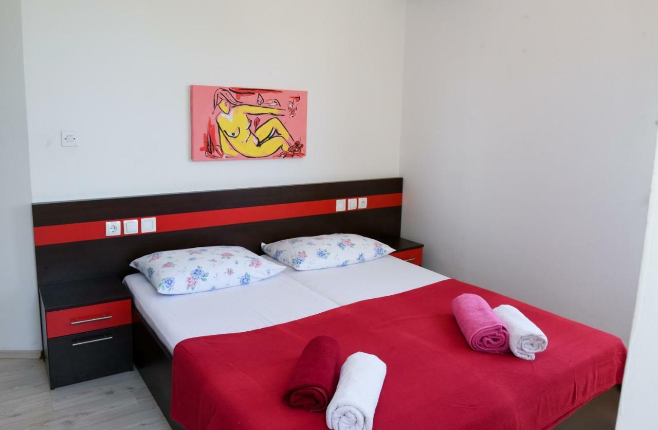Apartments Dvori נובליה מראה חיצוני תמונה