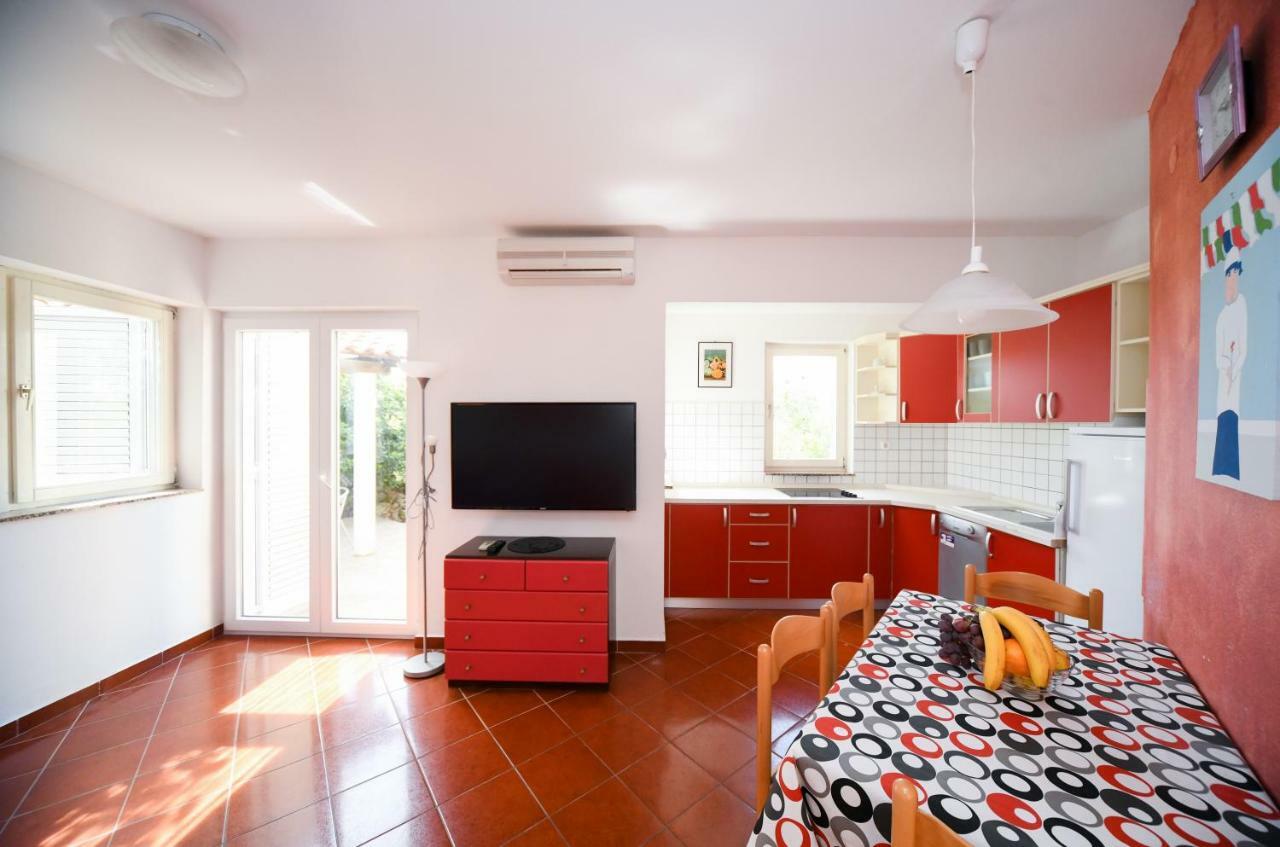 Apartments Dvori נובליה מראה חיצוני תמונה