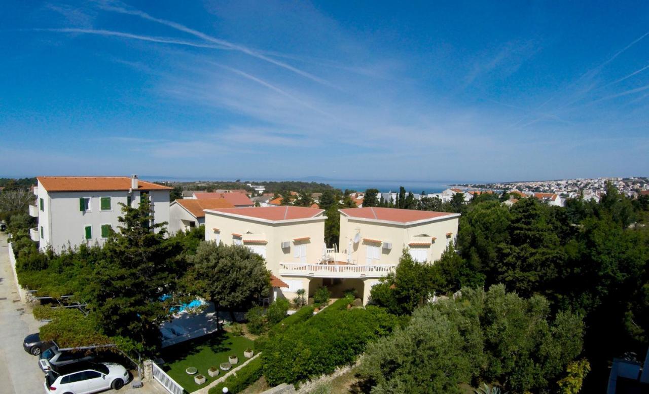 Apartments Dvori נובליה מראה חיצוני תמונה