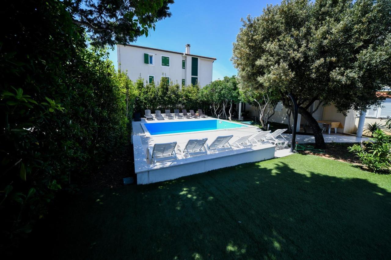 Apartments Dvori נובליה מראה חיצוני תמונה